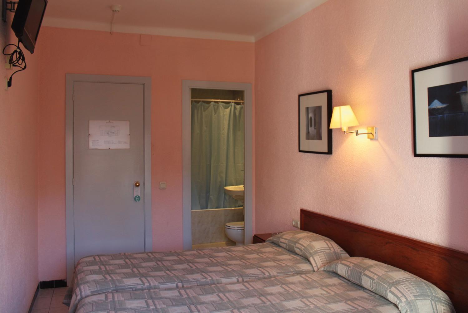 Hostal Solimar Badalona Exterior photo